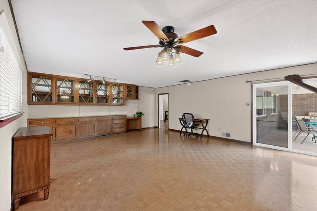 3709 Piermont Drive NE, Albuquerque, NM 87111