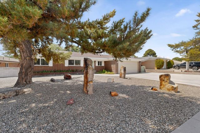 3709 Piermont Drive NE, Albuquerque, NM 87111