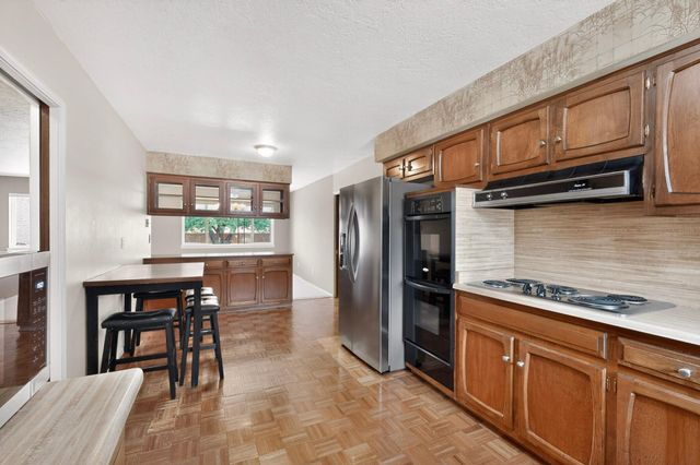 3709 Piermont Drive NE, Albuquerque, NM 87111