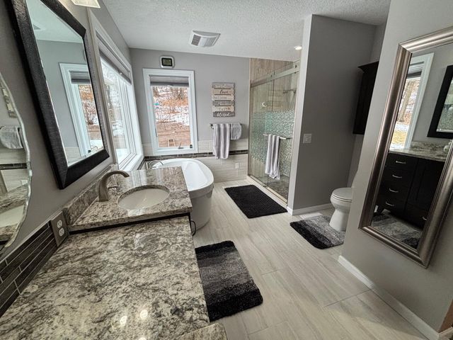 9200 County Road 3 NW, Oronoco, MN 55960