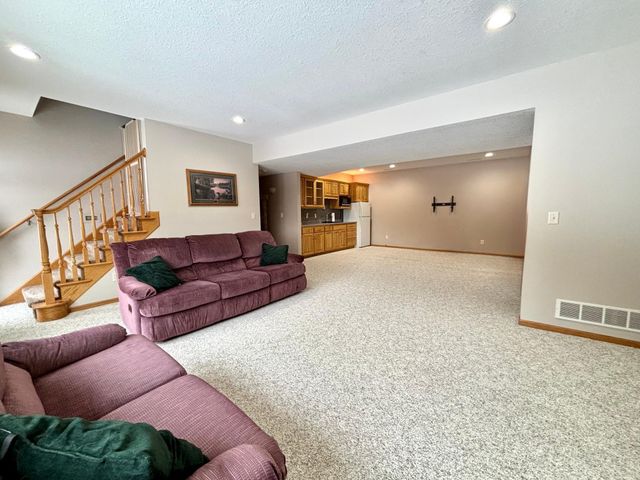 9200 County Road 3 NW, Oronoco, MN 55960