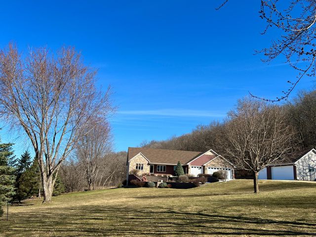9200 County Road 3 NW, Oronoco, MN 55960
