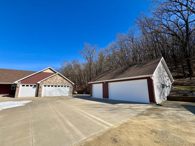 9200 County Road 3 NW, Oronoco, MN 55960