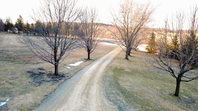 9200 County Road 3 NW, Oronoco, MN 55960