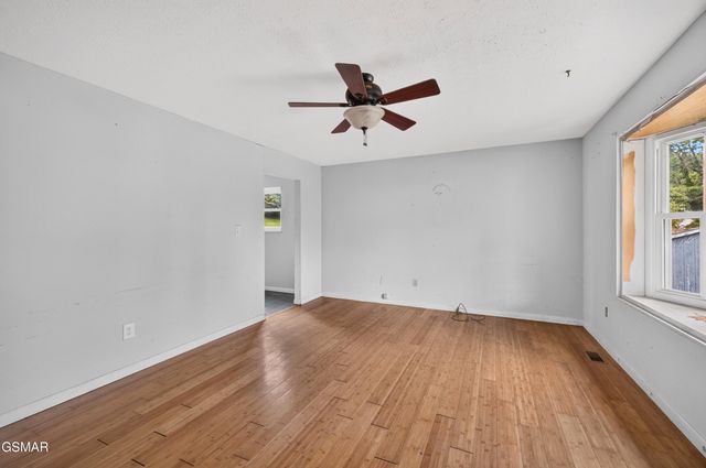 700 Center Street, Morristown, TN 37813