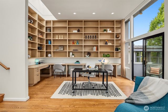 1419 McGilvra Boulevard E, Seattle, WA 98112