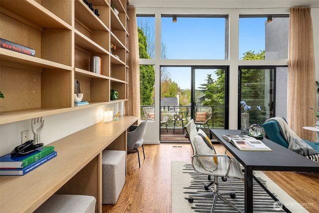 1419 McGilvra Boulevard E, Seattle, WA 98112