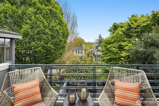 1419 McGilvra Boulevard E, Seattle, WA 98112