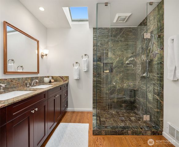 1419 McGilvra Boulevard E, Seattle, WA 98112