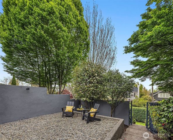 1419 McGilvra Boulevard E, Seattle, WA 98112