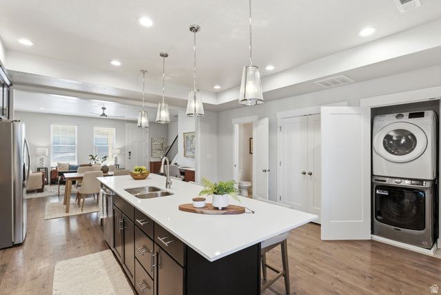 10556 S OQUIRRH LAKE RD, South Jordan, UT 84009