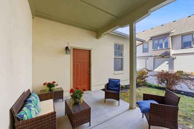 10556 S OQUIRRH LAKE RD, South Jordan, UT 84009