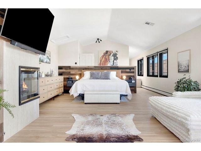 122 Loveland Way, Golden, CO 80401
