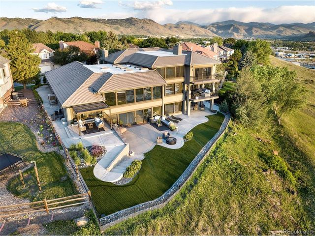 122 Loveland Way, Golden, CO 80401