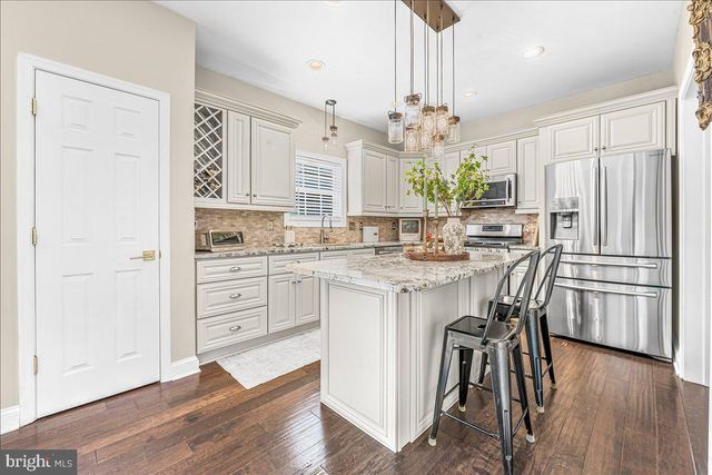 94 GEORGE THOMAS DR, Frederick, MD 21702