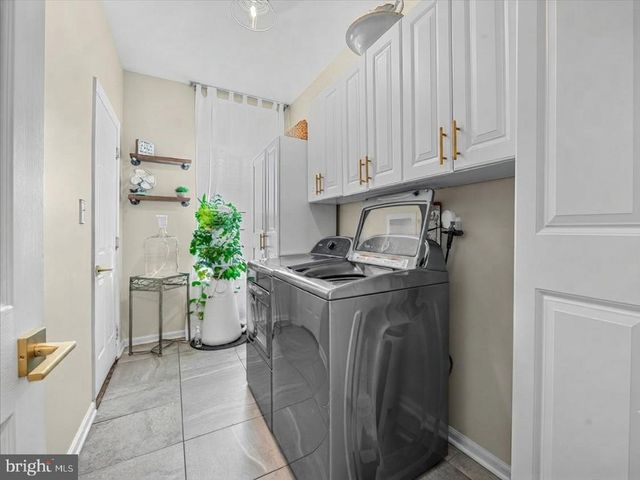 94 GEORGE THOMAS DR, Frederick, MD 21702