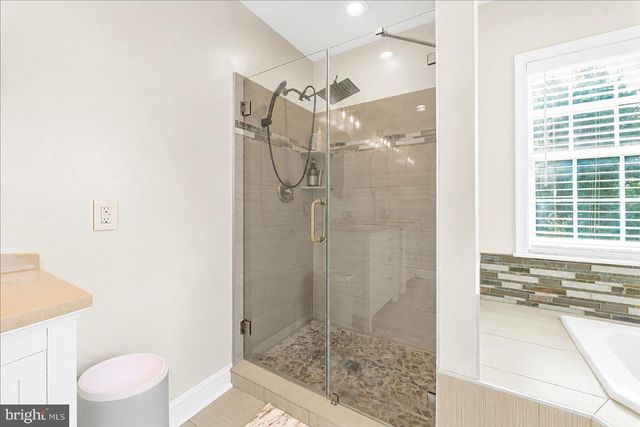 94 GEORGE THOMAS DR, Frederick, MD 21702