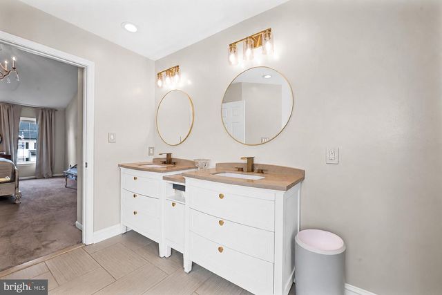 94 GEORGE THOMAS DR, Frederick, MD 21702