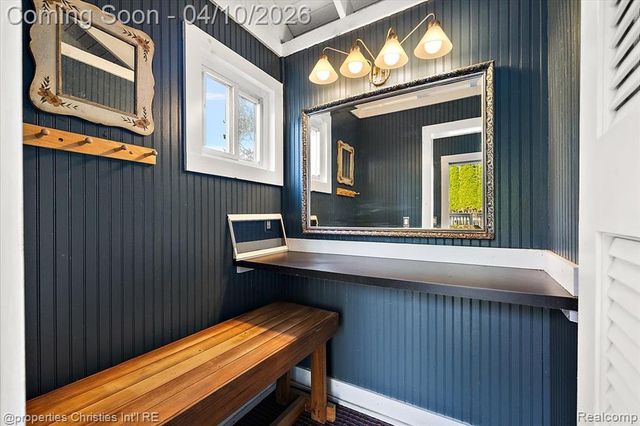 47269 S Chigwidden Drive, Northville, MI 48167