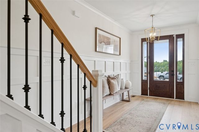 18549 Cove Creek Dr, Moseley, VA 23120