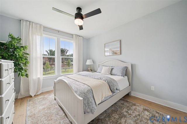 18549 Cove Creek Dr, Moseley, VA 23120