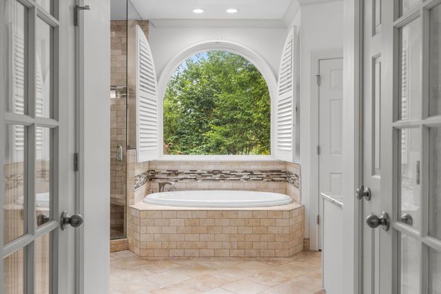 9318 Navaho Dr, Brentwood, TN 37027