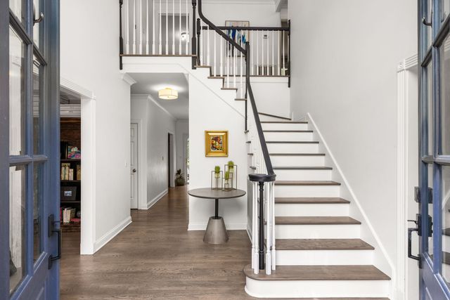 9318 Navaho Dr, Brentwood, TN 37027