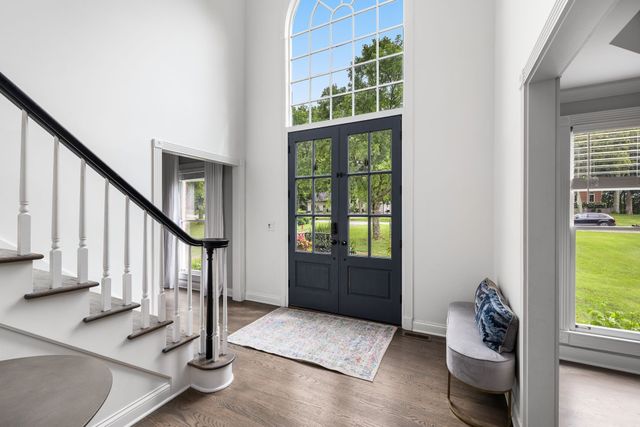 9318 Navaho Dr, Brentwood, TN 37027