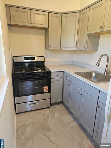 250 Rochelle Avenue A-3, Rochelle Park, NJ 07662