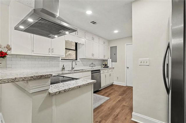 3210 Grand Central Drive, Snellville, GA 30078
