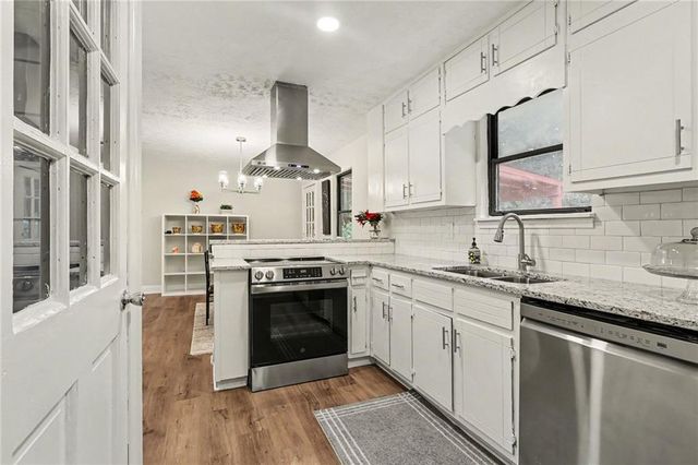 3210 Grand Central Drive, Snellville, GA 30078
