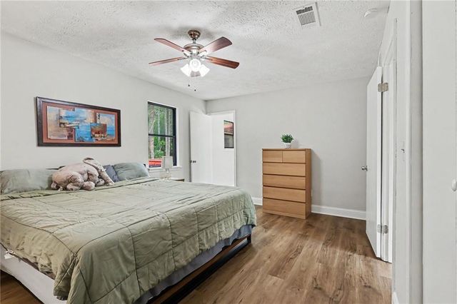 3210 Grand Central Drive, Snellville, GA 30078
