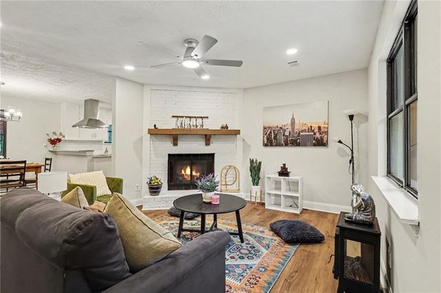 3210 Grand Central Drive, Snellville, GA 30078