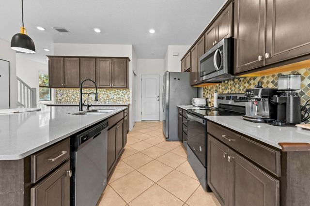 2343 Rollingwood Court, Oakland Park, FL 33309