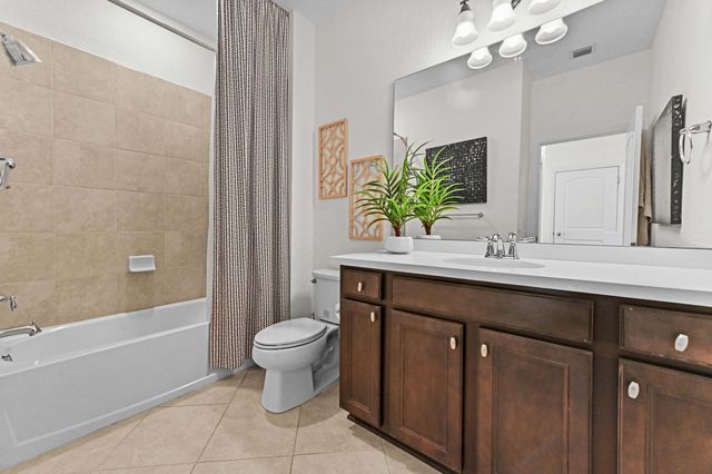 2343 Rollingwood Court, Oakland Park, FL 33309