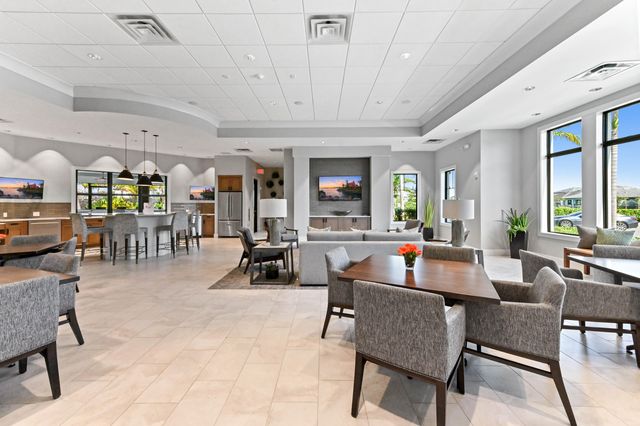 2343 Rollingwood Court, Oakland Park, FL 33309