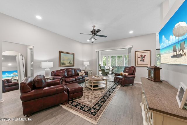 9239 SUNRISE BREEZE Circle, Jacksonville, FL 32256