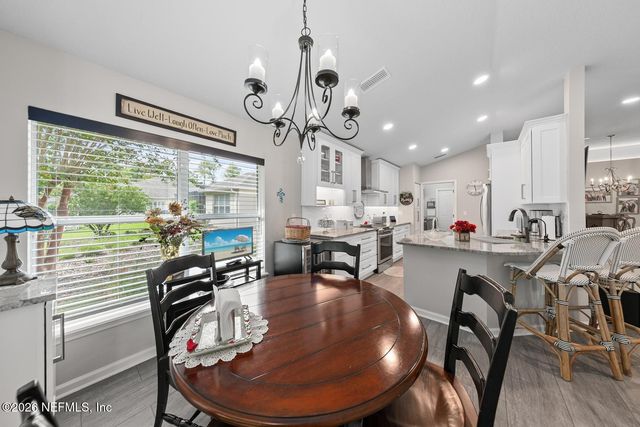 9239 SUNRISE BREEZE Circle, Jacksonville, FL 32256