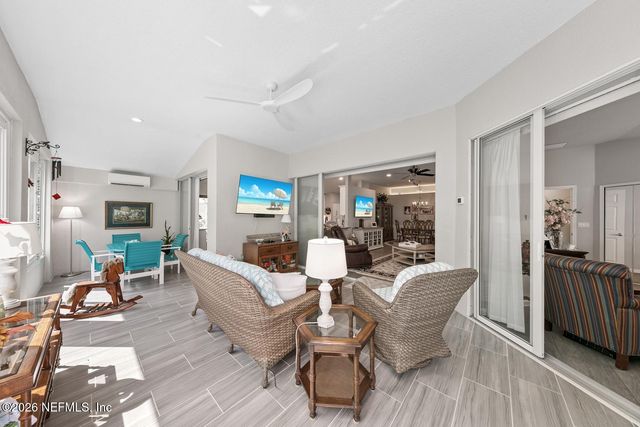 9239 SUNRISE BREEZE Circle, Jacksonville, FL 32256