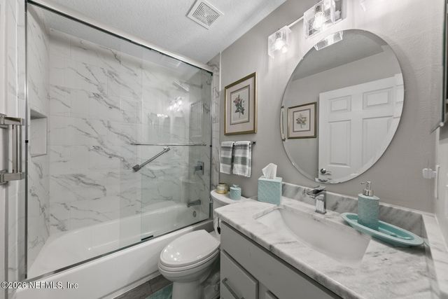 9239 SUNRISE BREEZE Circle, Jacksonville, FL 32256