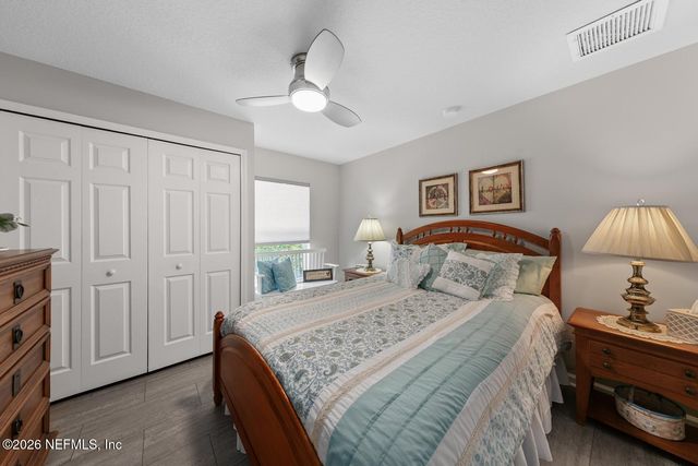9239 SUNRISE BREEZE Circle, Jacksonville, FL 32256