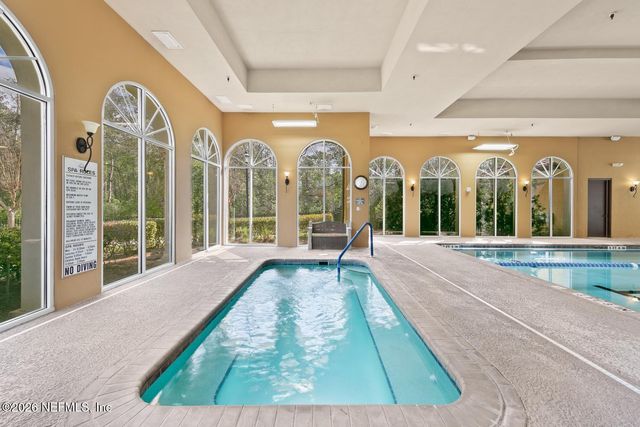 9239 SUNRISE BREEZE Circle, Jacksonville, FL 32256