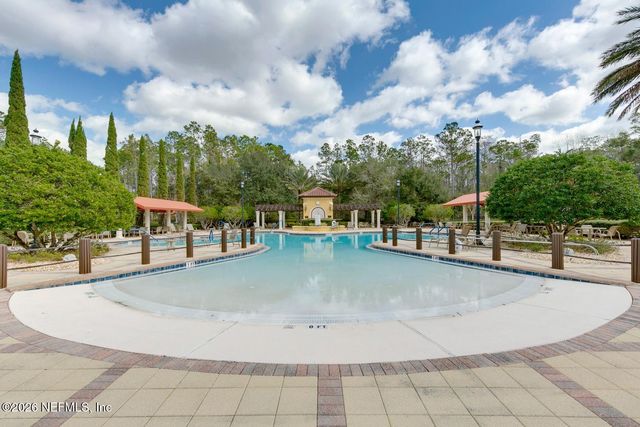 9239 SUNRISE BREEZE Circle, Jacksonville, FL 32256