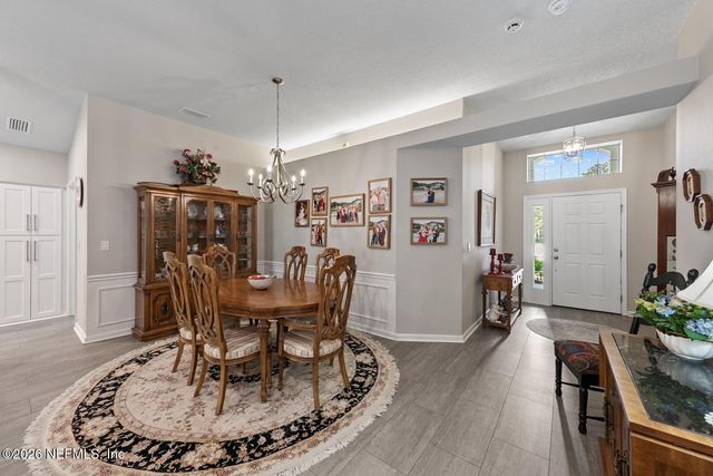 9239 SUNRISE BREEZE Circle, Jacksonville, FL 32256