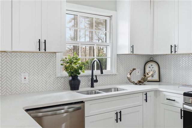 145 Sears Circle, Covington, GA 30016