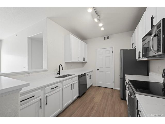 4451 S Ammons St 4-301, Littleton, CO 80123