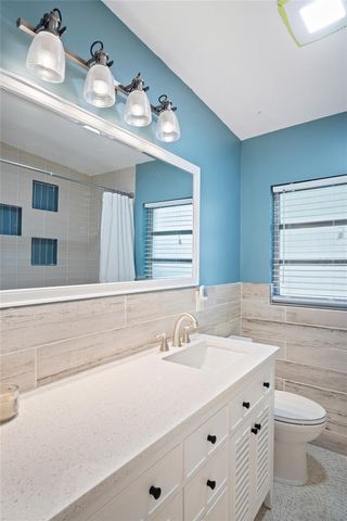 1840 N POWERS DRIVE, Orlando, FL 32818