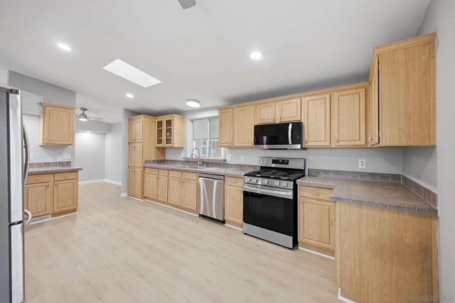 450 E Bradley 68, El Cajon, CA 92021