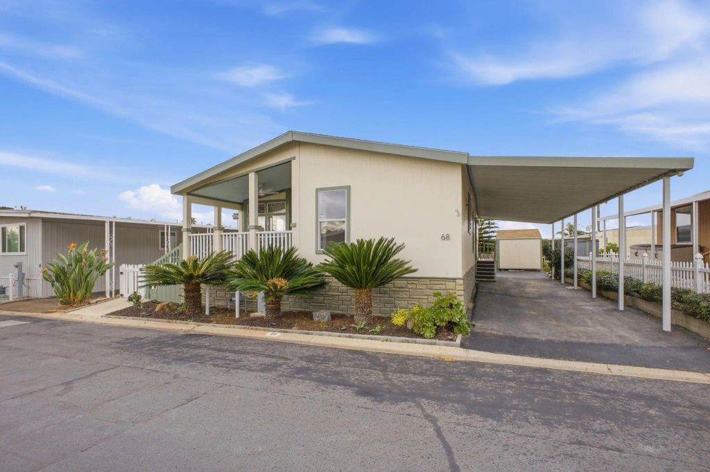 450 E Bradley 68, El Cajon, CA 92021