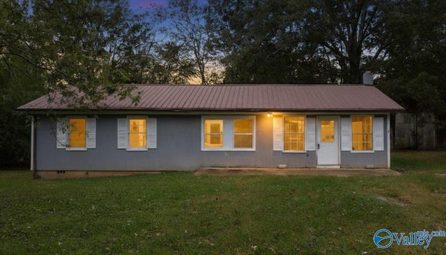 144 Burch Street, Stevenson, AL 35772